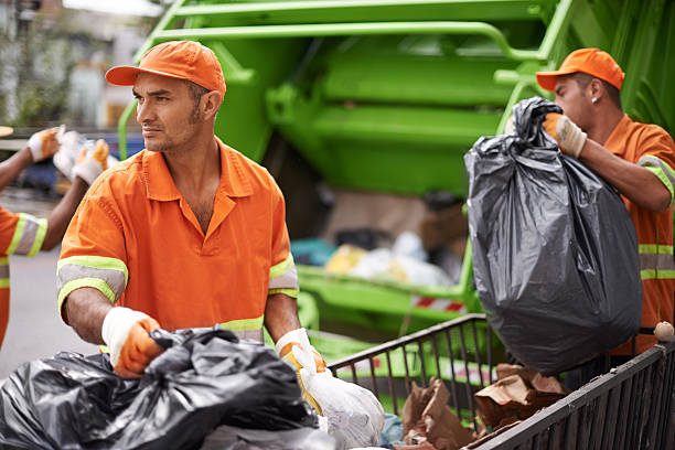 Best Construction Debris Removal  in Mcleansboro, IL
